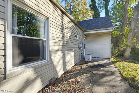 Tiny photo for 1528 Myrtle Avenue, Cuyahoga Falls, OH 44221 (MLS # 5255650)
