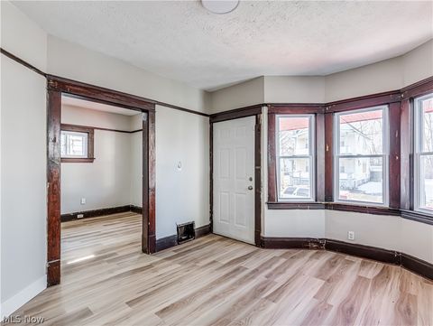 Tiny photo for 2923 E 120th Street, Cleveland, OH 44120 (MLS # 5187526)