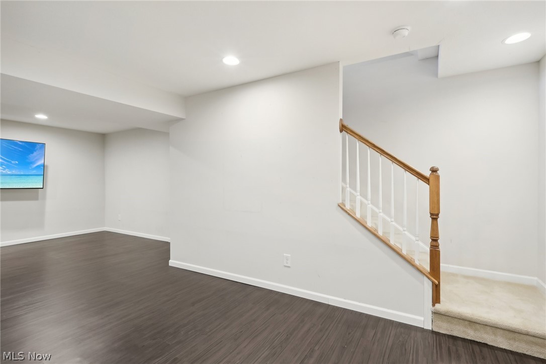 Stonegate/Waterbury 01 - Residential