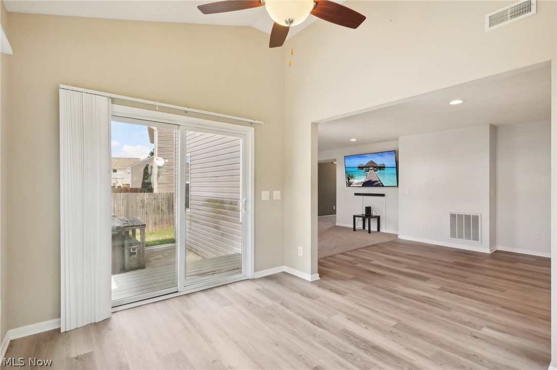 Stonegate/Waterbury 01 - Residential