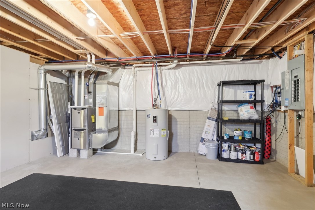 Stonegate/Waterbury 01 - Residential