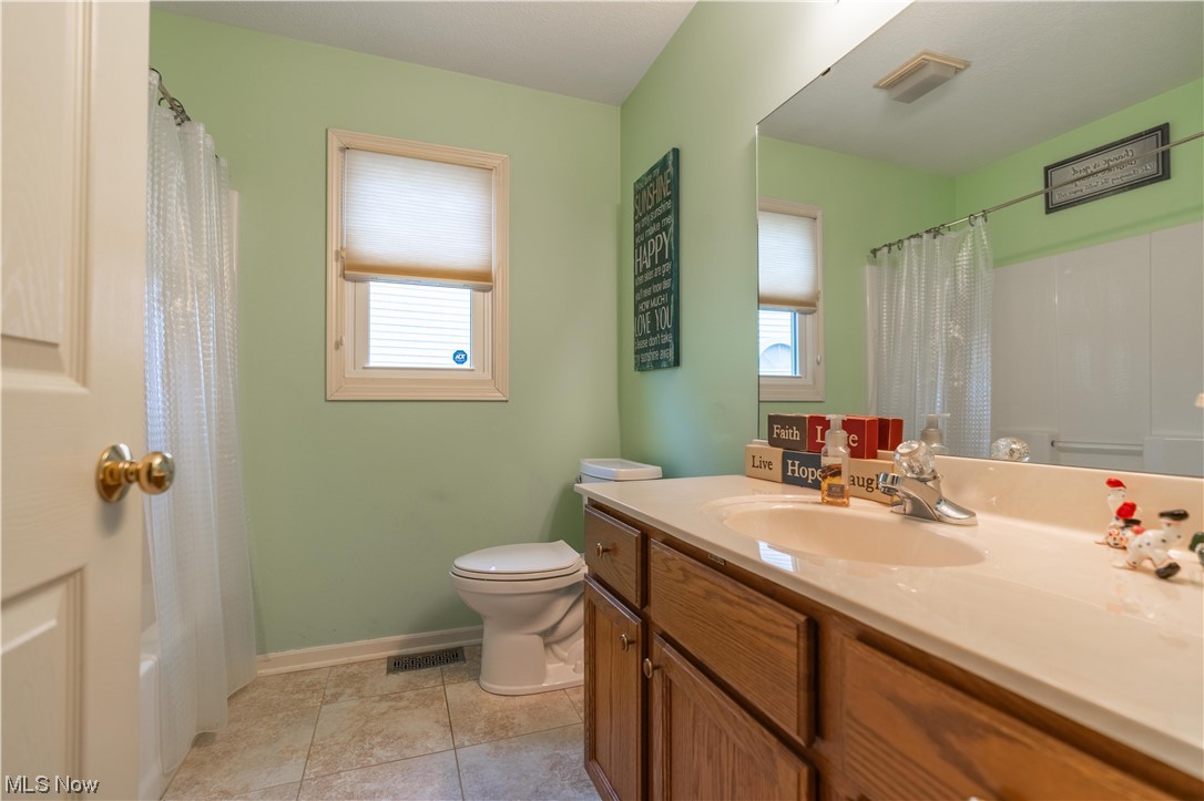 Greens Prestwick Condo - Residential