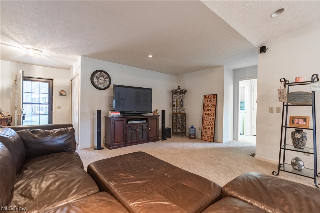 Greens Prestwick Condo - Residential