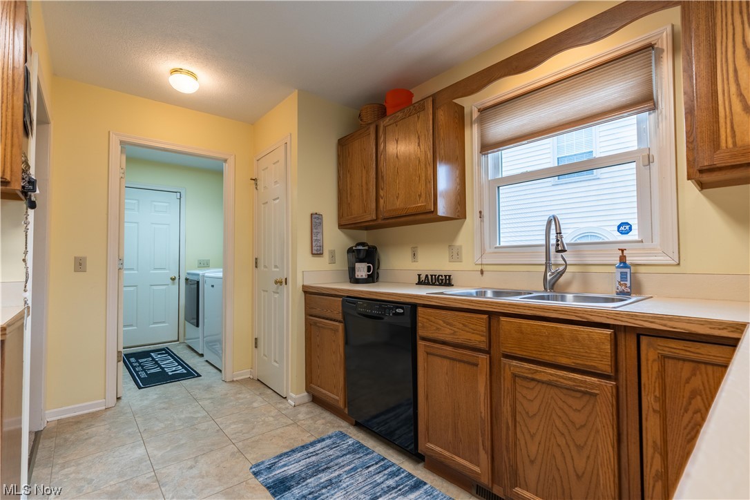 Greens Prestwick Condo - Residential