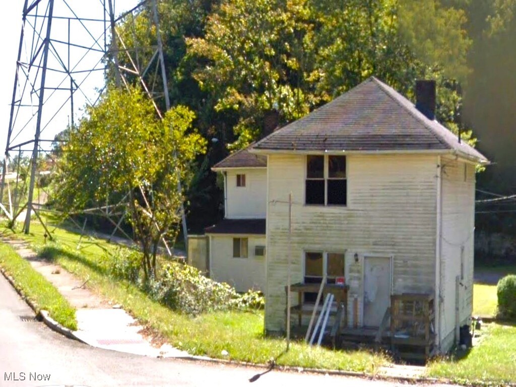 608 Hermenia Avenue, Steubenville, Ohio image 4