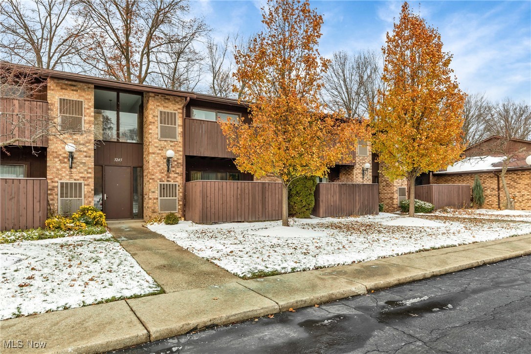 3245 Mayfield Road #12, Cleveland Heights, Ohio image 4