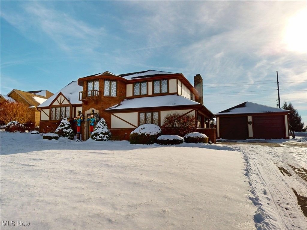 Photo of 910 Canal Street, Magnolia, OH 44643 (MLS # 5178013)