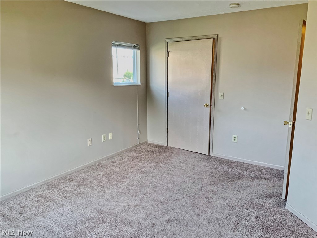 Brookledge Commons Condos - Residential Lease