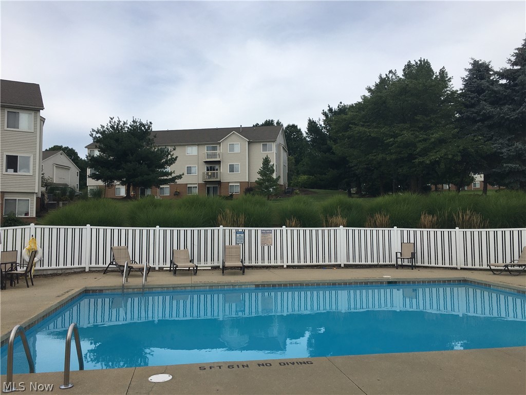 Brookledge Commons Condos - Residential Lease