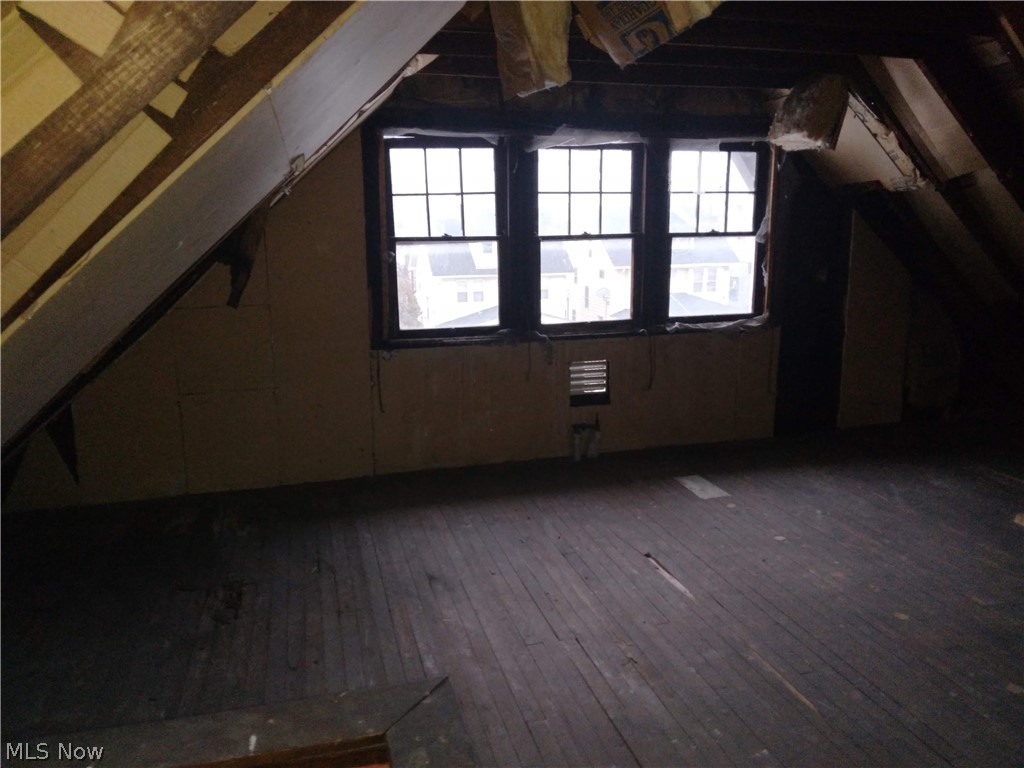 Frst Hill Pkwy - Residential