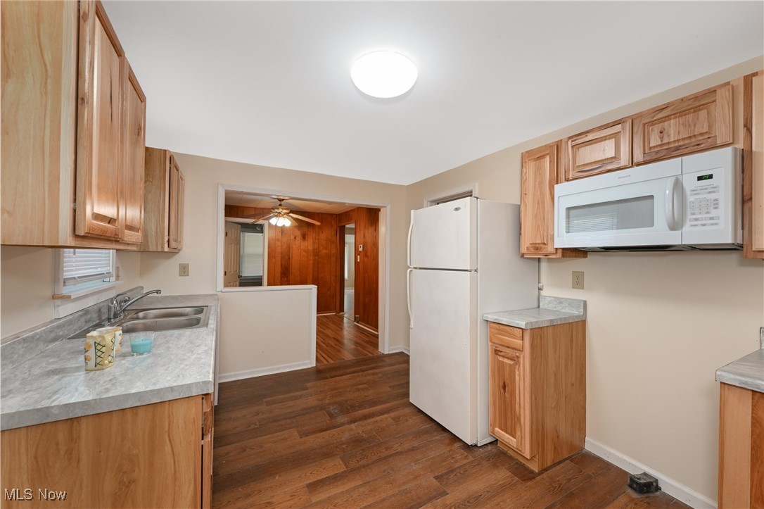 3626 Hazelbrook Street, Massillon, Ohio image 3