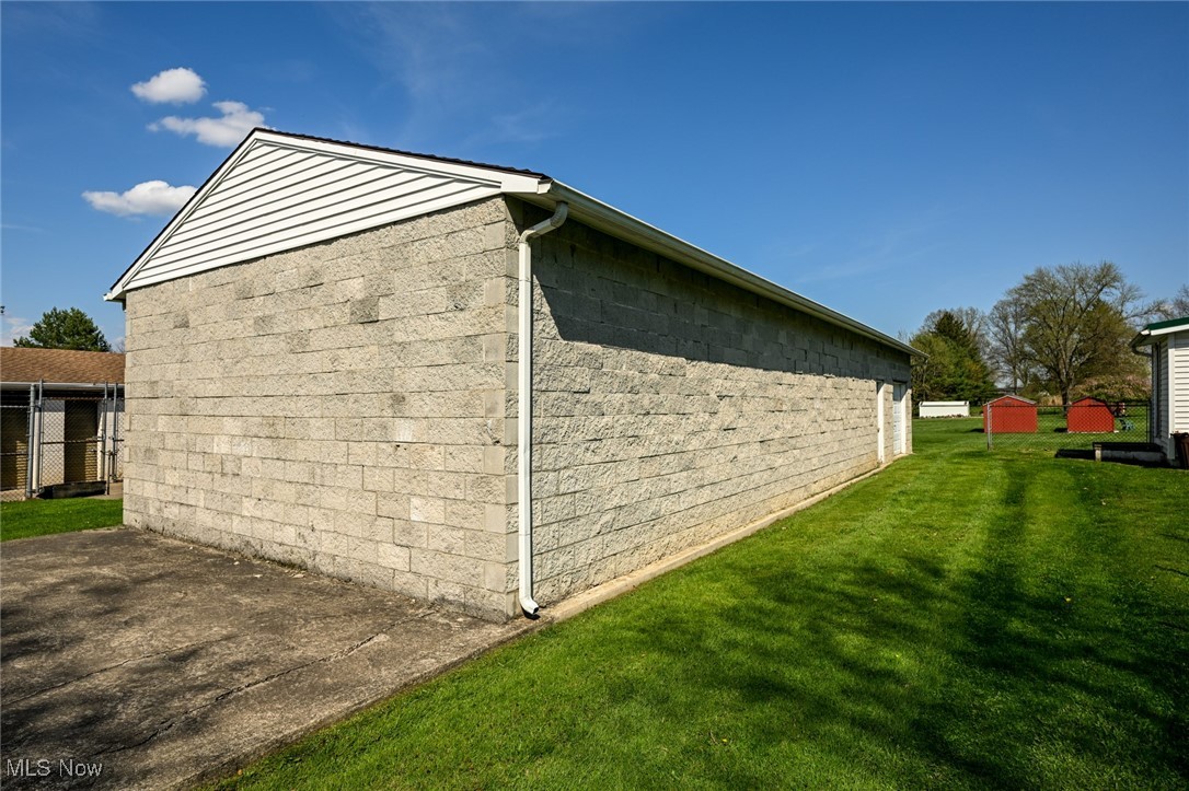 3626 Hazelbrook Street, Massillon, Ohio image 27