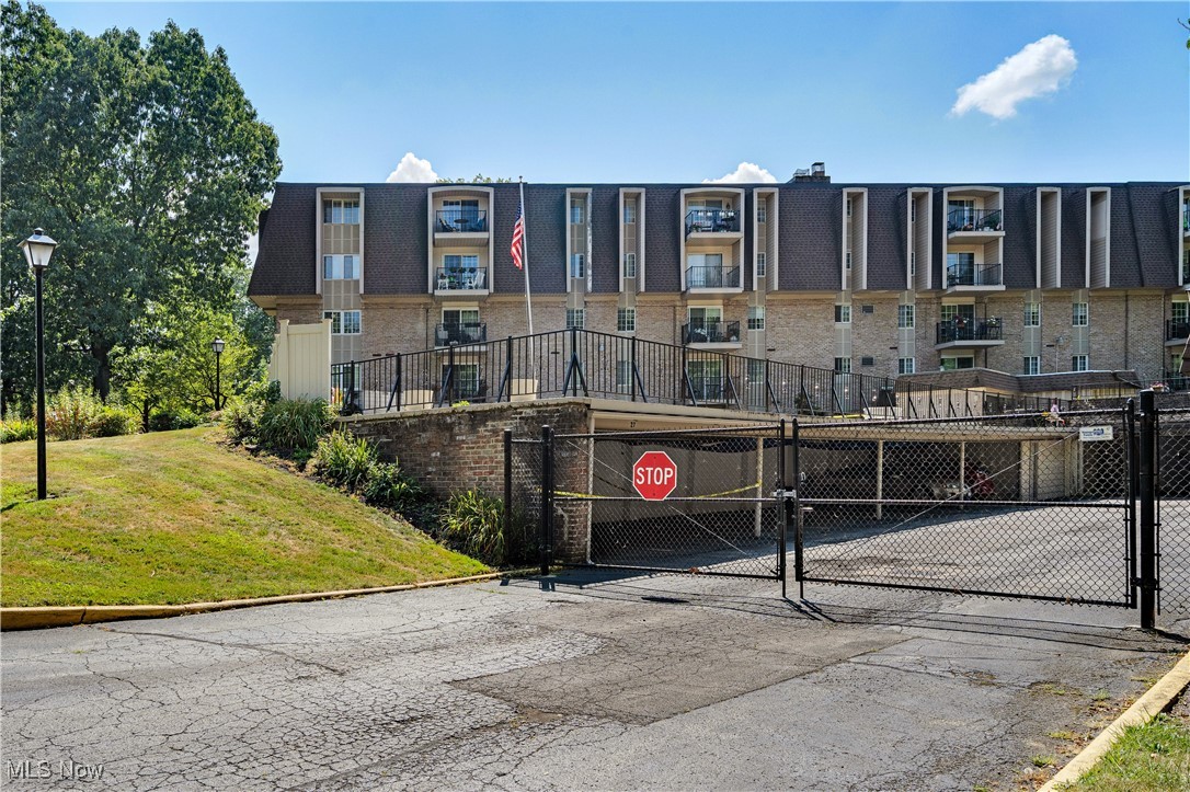 West Blvd Condo - Residential