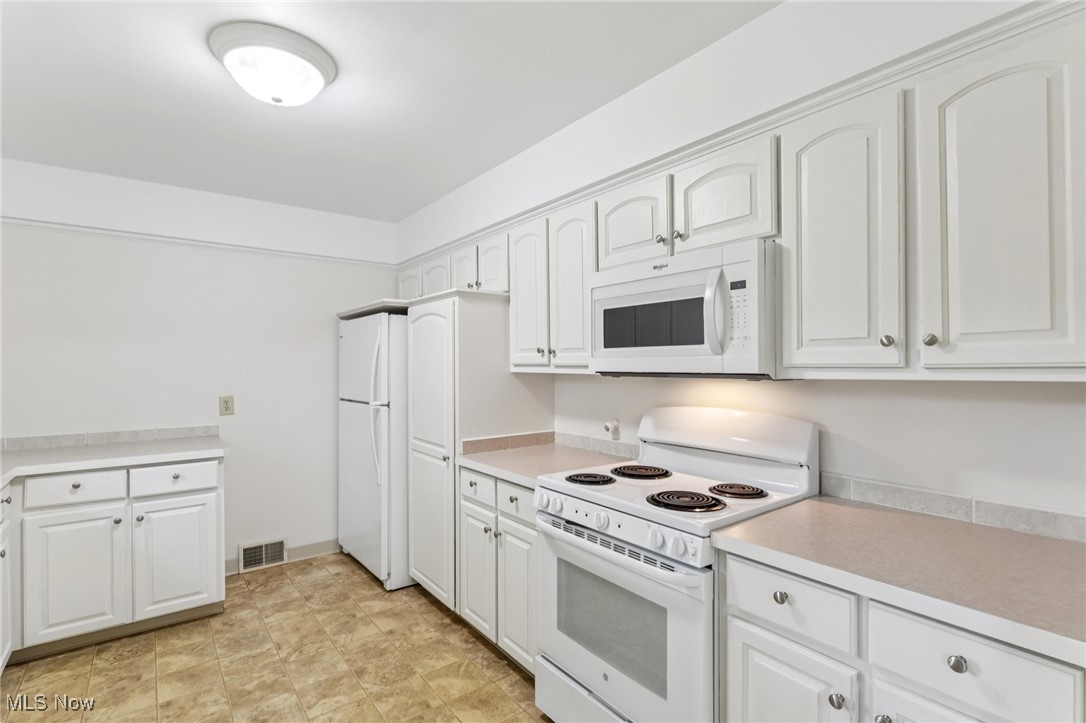 North Portage Path Estates - Residential