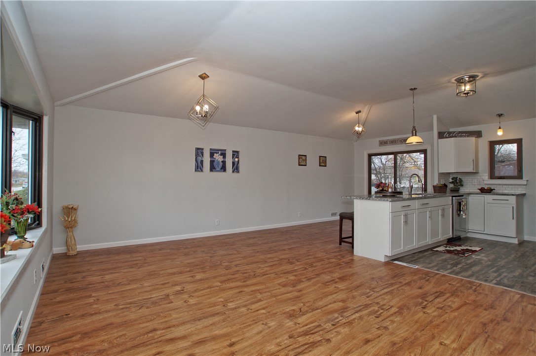 Jonothan 01 - Residential