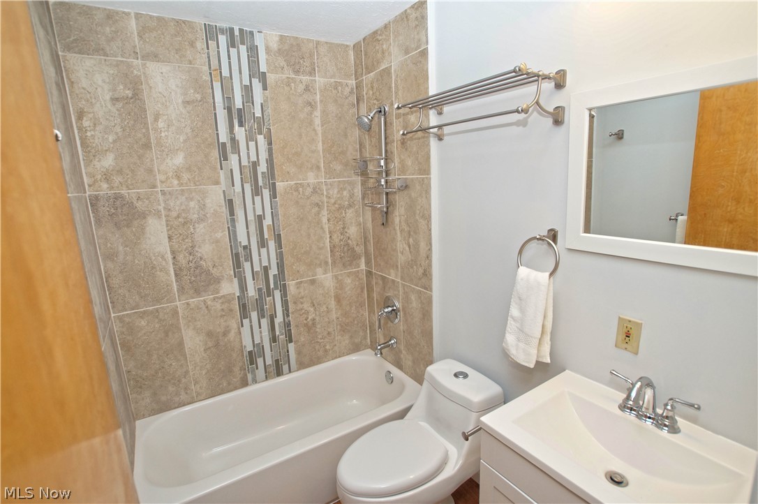 Jonothan 01 - Residential