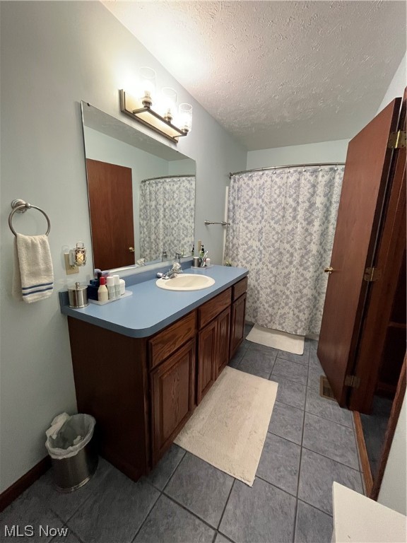 Ravinewood Acres - Residential