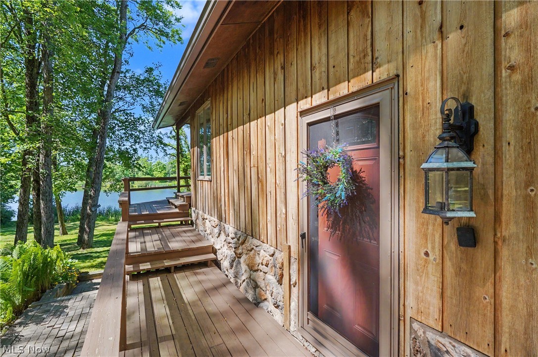 2216 N Medina Line Road
