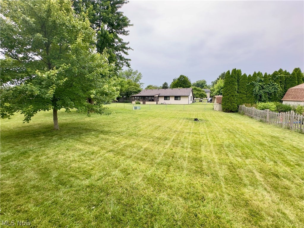 Photo of 283 N Sarwil Drive, Canal Winchester, OH 43119 (MLS # 5220314)