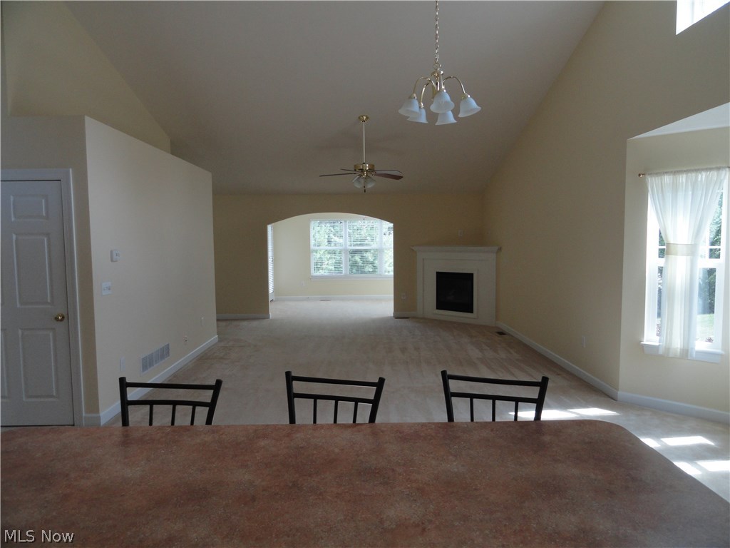 Villas/Waterford Xing Condo Ph - Residential