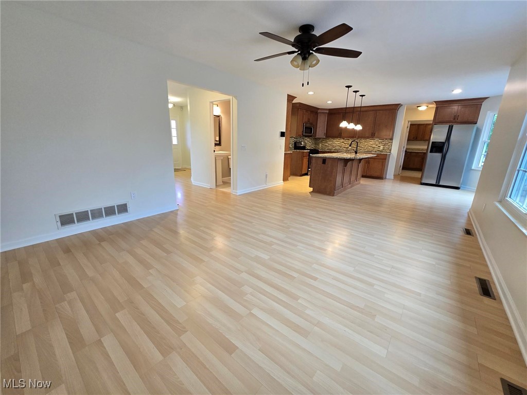 32879 Heartwood Avenue, Avon, Ohio image 13