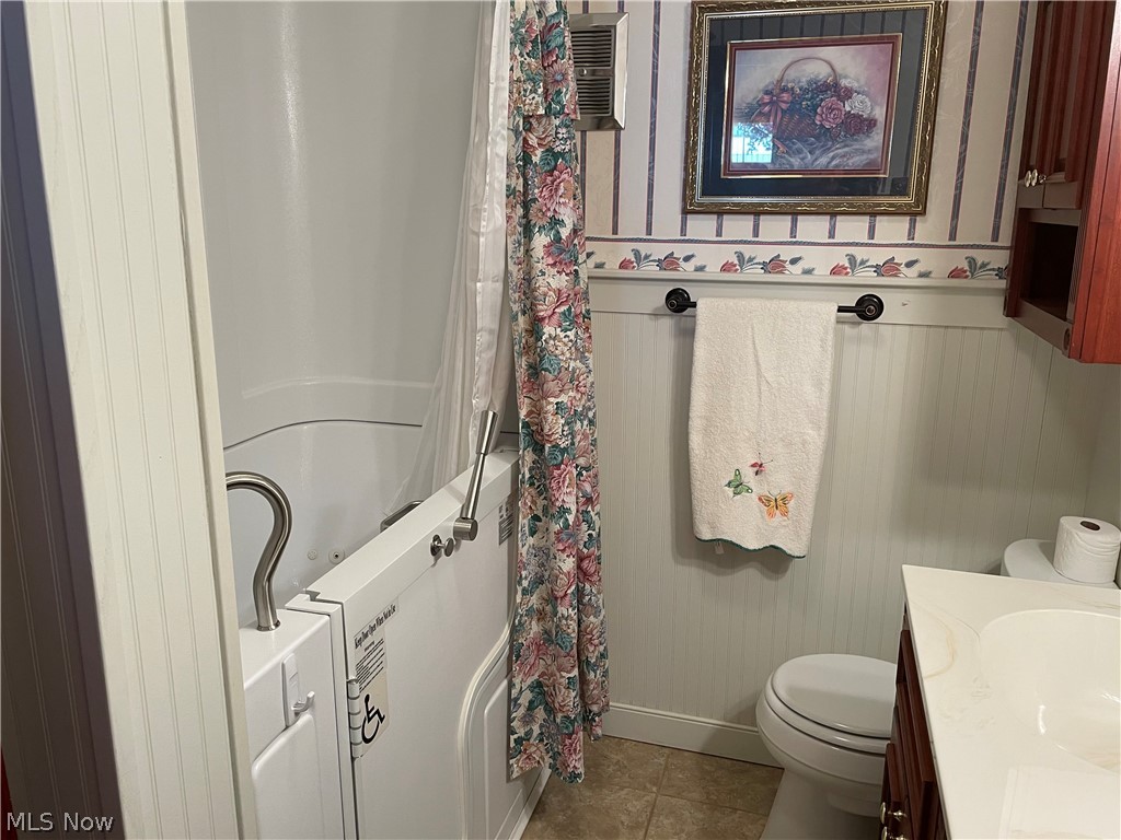 Kenwood Acres - Residential