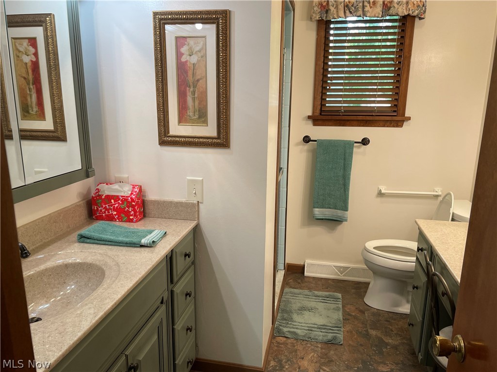 Kenwood Acres - Residential