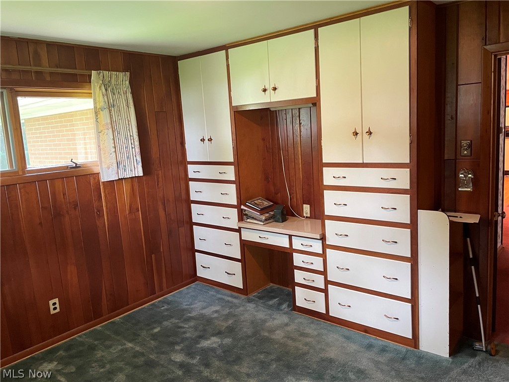 Kenwood Acres - Residential