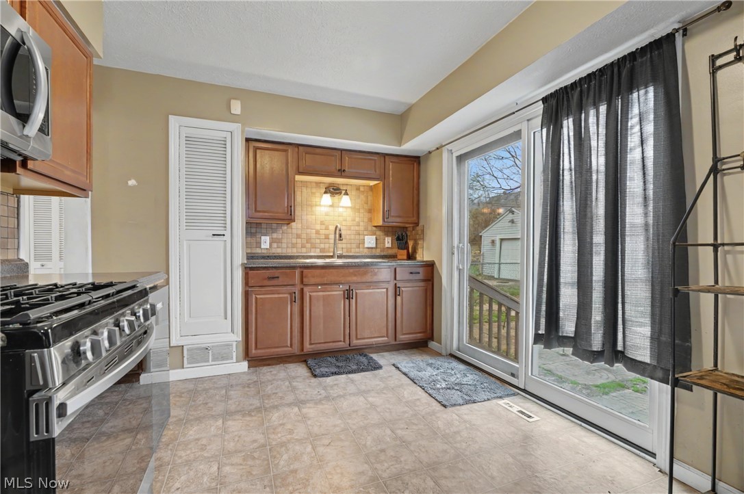 Hillcrest Park Sub - Residential