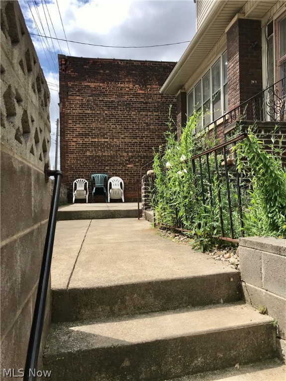 Old Brooklyn - Residential Income