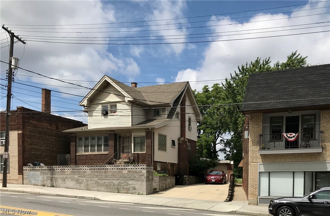 Old Brooklyn - Residential Income