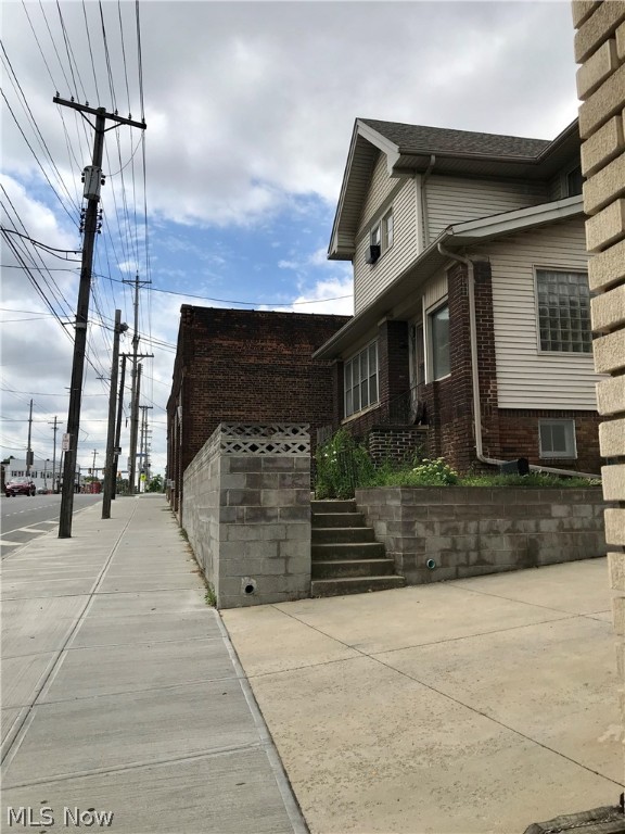 Old Brooklyn - Residential Income