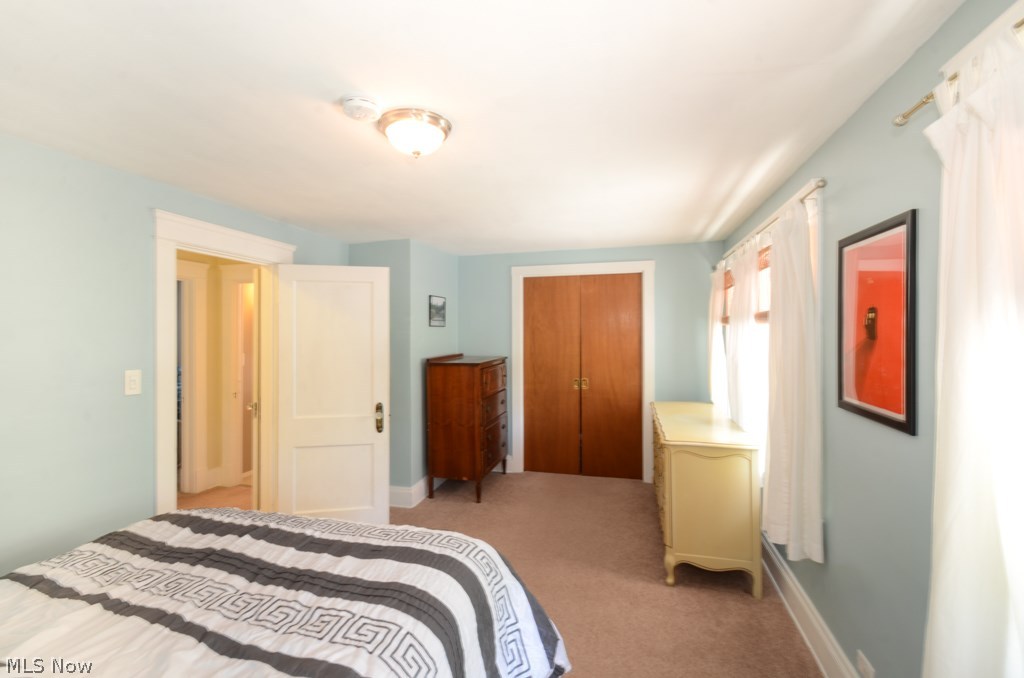 Conger Helper Realty Cos Lora - Residential