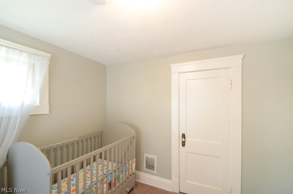 Conger Helper Realty Cos Lora - Residential