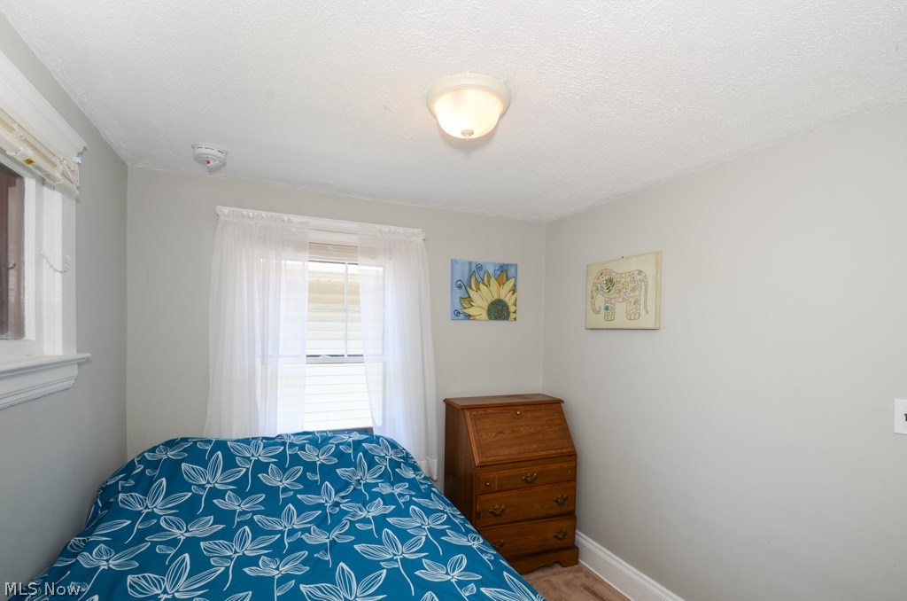 Conger Helper Realty Cos Lora - Residential