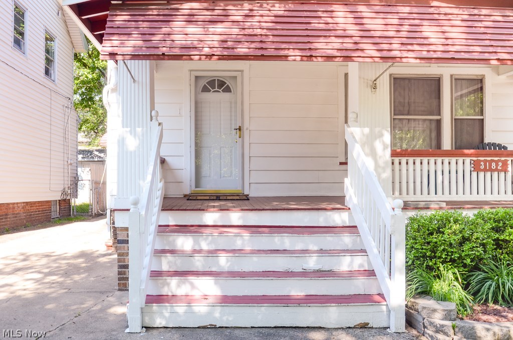 Conger Helper Realty Cos Lora - Residential