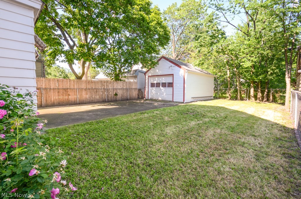 Conger Helper Realty Cos Lora - Residential