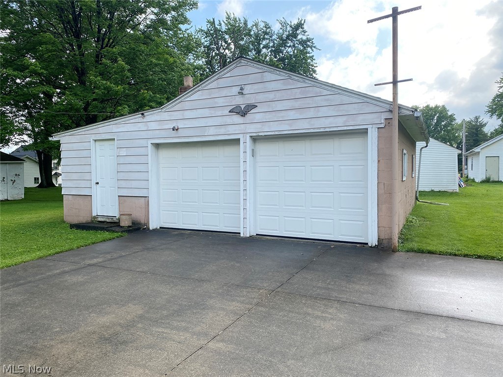 Moffit Heights - Residential