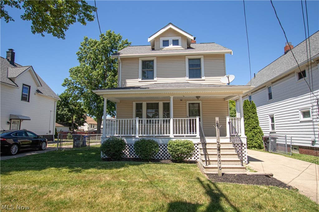 Photo of 3606 Schiller Avenue, Cleveland, OH 44109 (MLS # 5219363)
