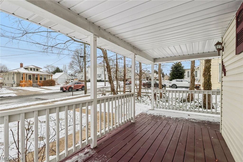 Photo of 104 S Cedar Street, Geneva, OH 44041 (MLS # 5187634)