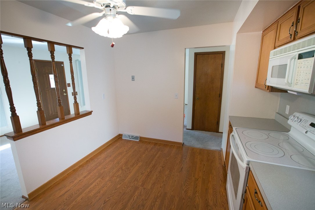 Russell Ave - Residential