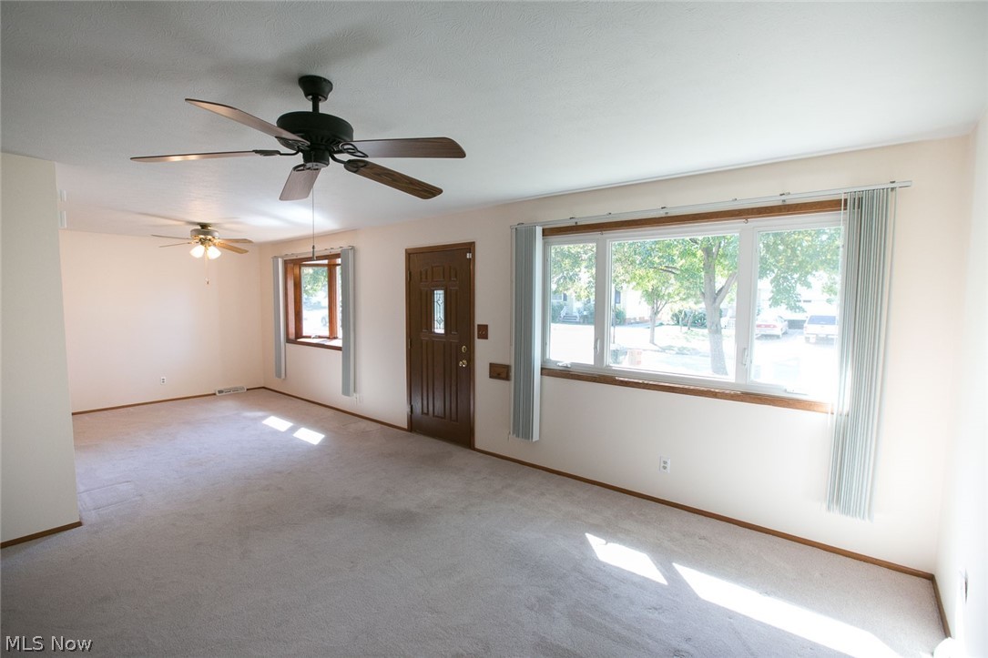 Russell Ave - Residential