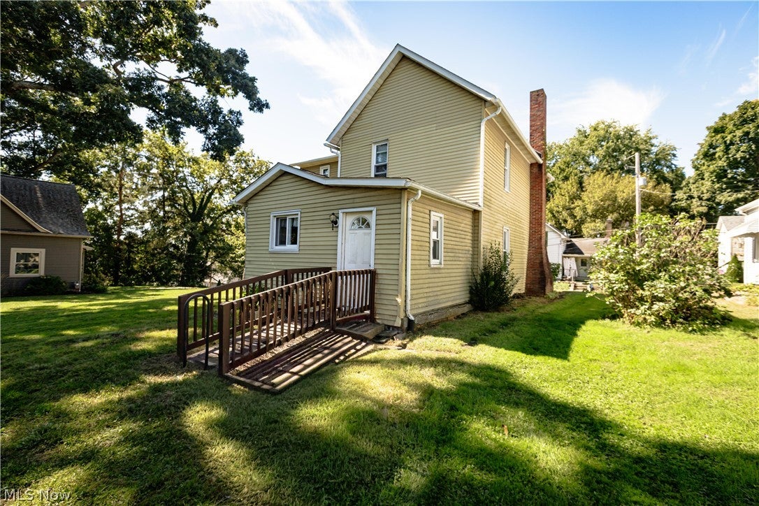 222 Plum Street