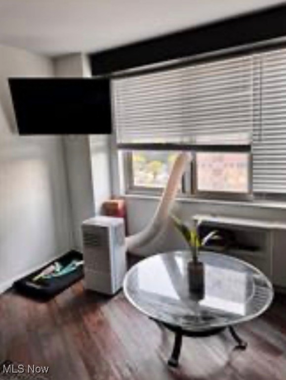 Marine Towers East Condo - Residential