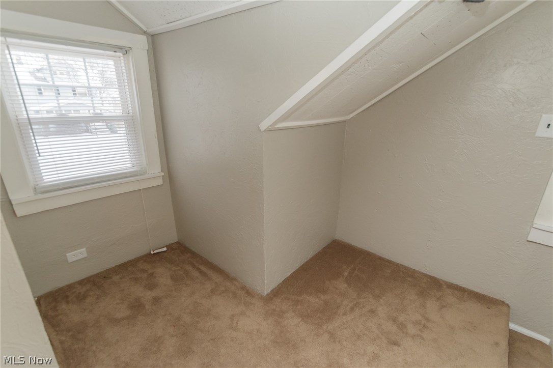 Riverside Manor - Residential