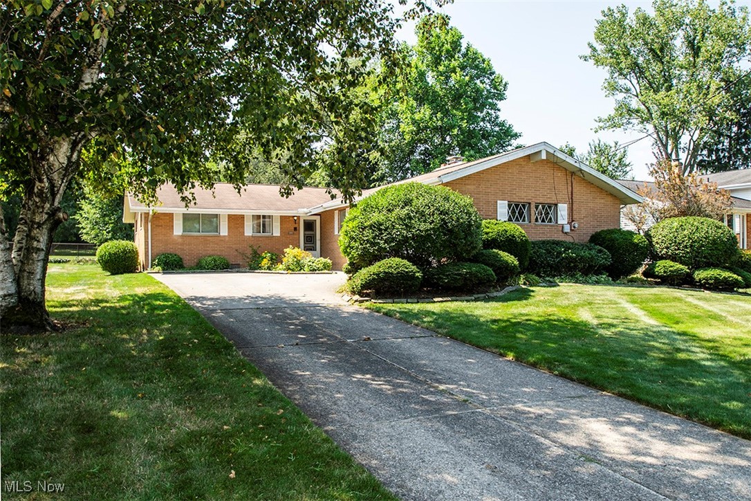 You'll find and exceptional value in this attractive l-shaped brick ranch featuring convenient attached 2 car garage in desired Sherwood Estates! Inside you will discover a modern open floor plan ideal for entertaining. Kitchen with breakfast peninsula opens to cozy family room. Dining area flows into the generous living room featuring cathedral ceiling and sliding doors to the covered patio! Retro bath and 3 bedrooms including a master bedroom with dedicated bath completes the first floor. Basement boasts ample storage and includes laundry area. The manageable yard is partially fenced and includes storage shed. See it now!