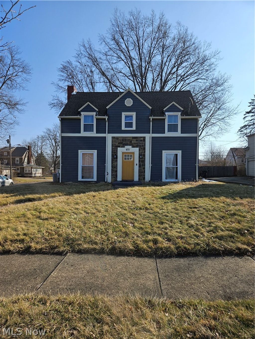 Photo of 671 Moreley Avenue, Akron, OH 44320 (MLS # 5189867)