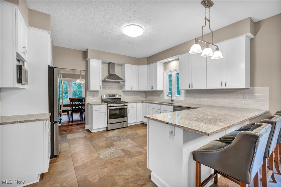 17360 Woodlawn Court, Strongsville, Ohio image 17