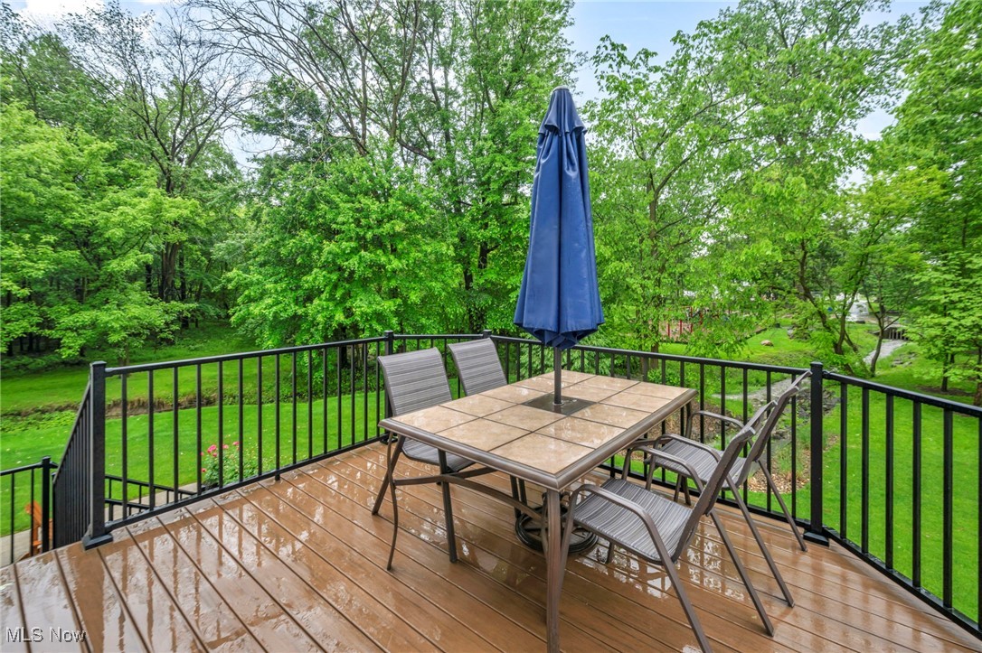 17360 Woodlawn Court, Strongsville, Ohio image 45