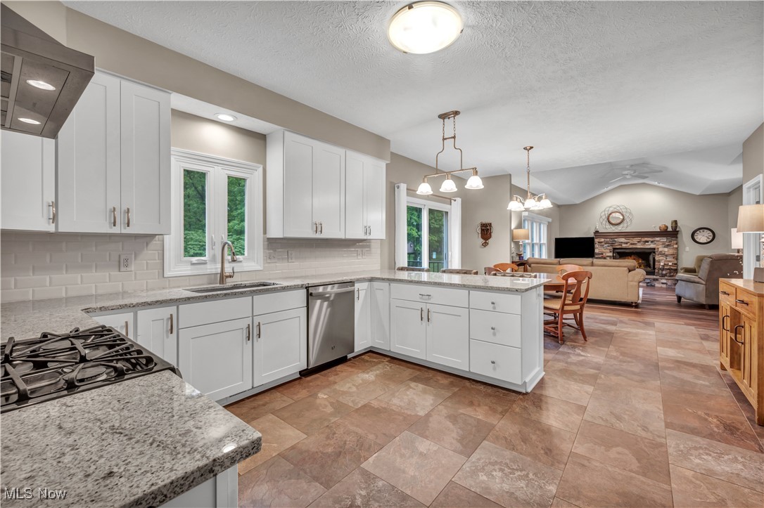 17360 Woodlawn Court, Strongsville, Ohio image 20